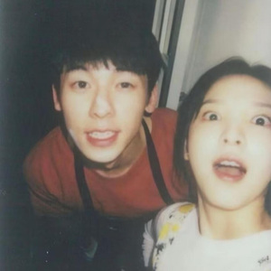 警花在办公室里给局长口交做爱视频
